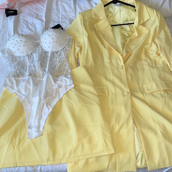 Fashion Nova Dresses & Skirts - Fashion nova yellow blazer set 3 pieces all brand new
